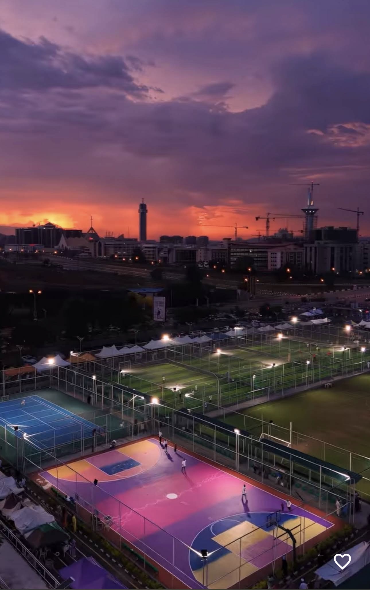 Monaliza Tennis Club court